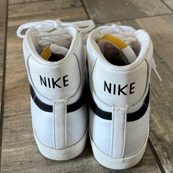 Nike Blazer Mid '77 Vintage Men's Shoes size 10 - Picture 9 of 10